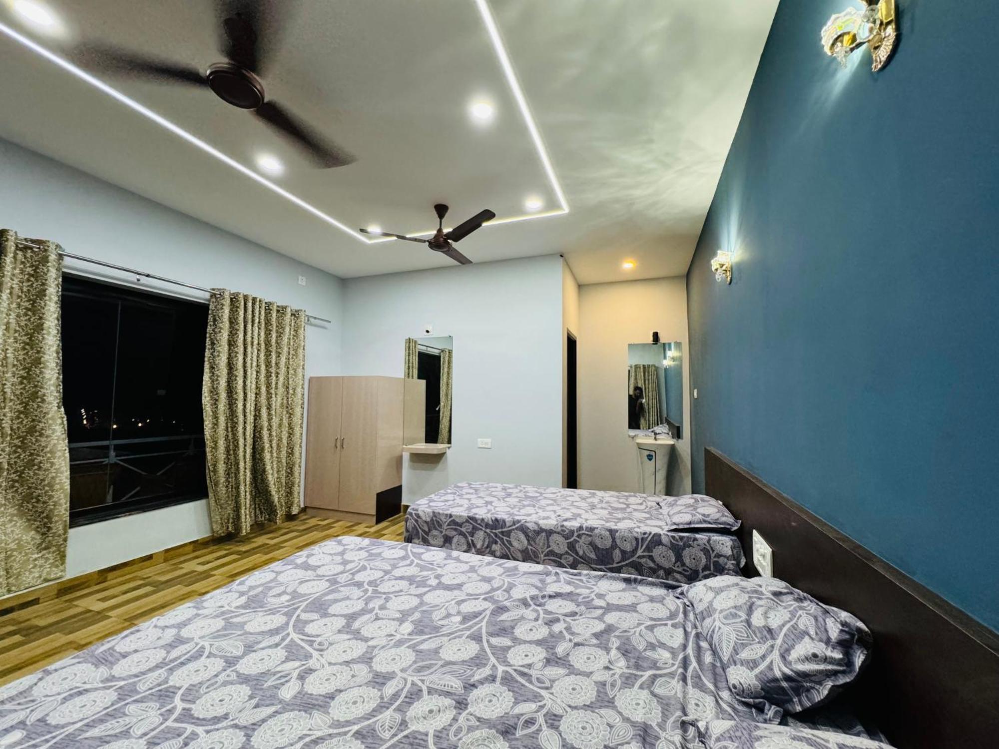 The Glasswater By The Backwater Homestay Kalyānpur المظهر الخارجي الصورة