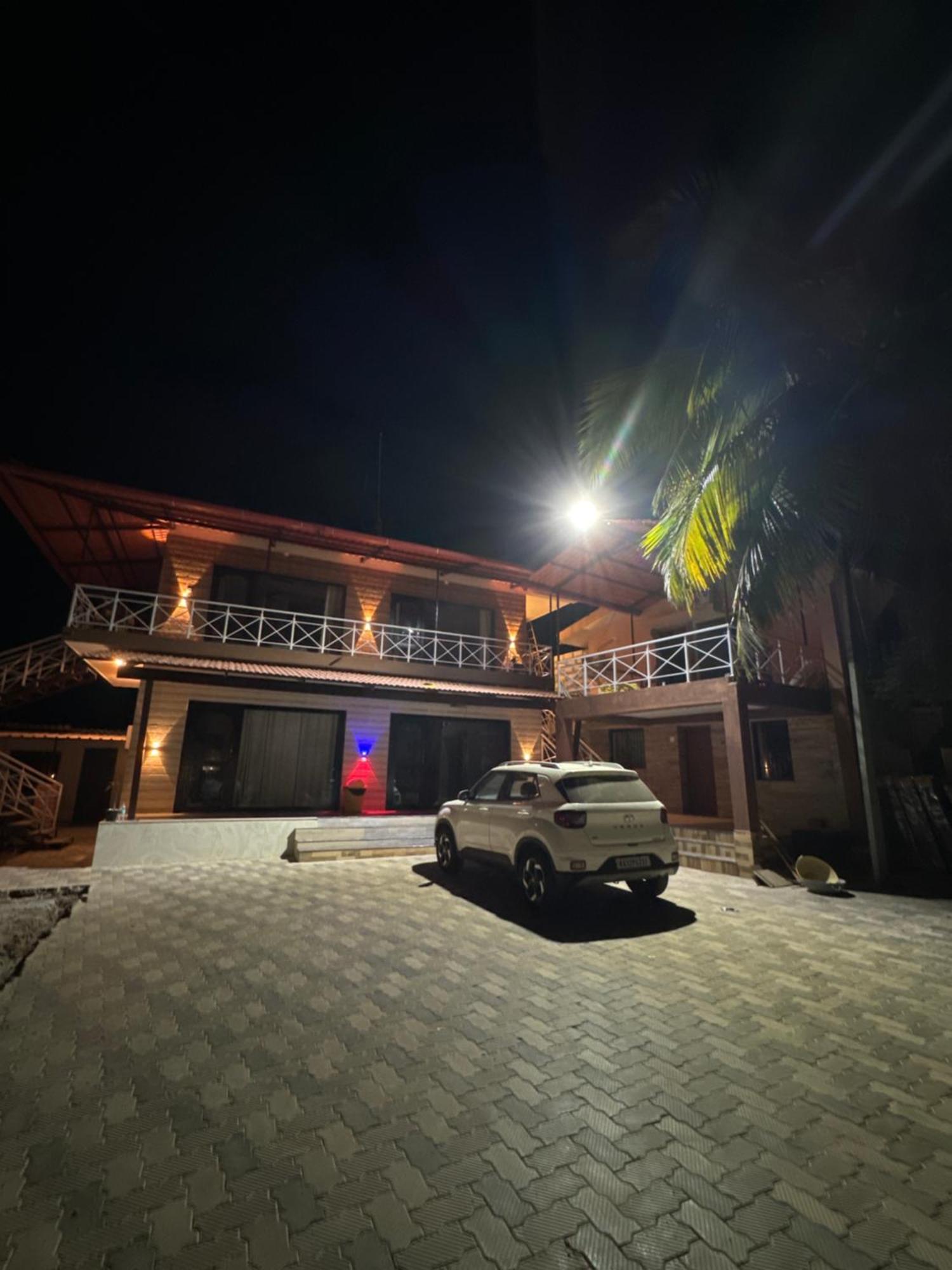 The Glasswater By The Backwater Homestay Kalyānpur المظهر الخارجي الصورة